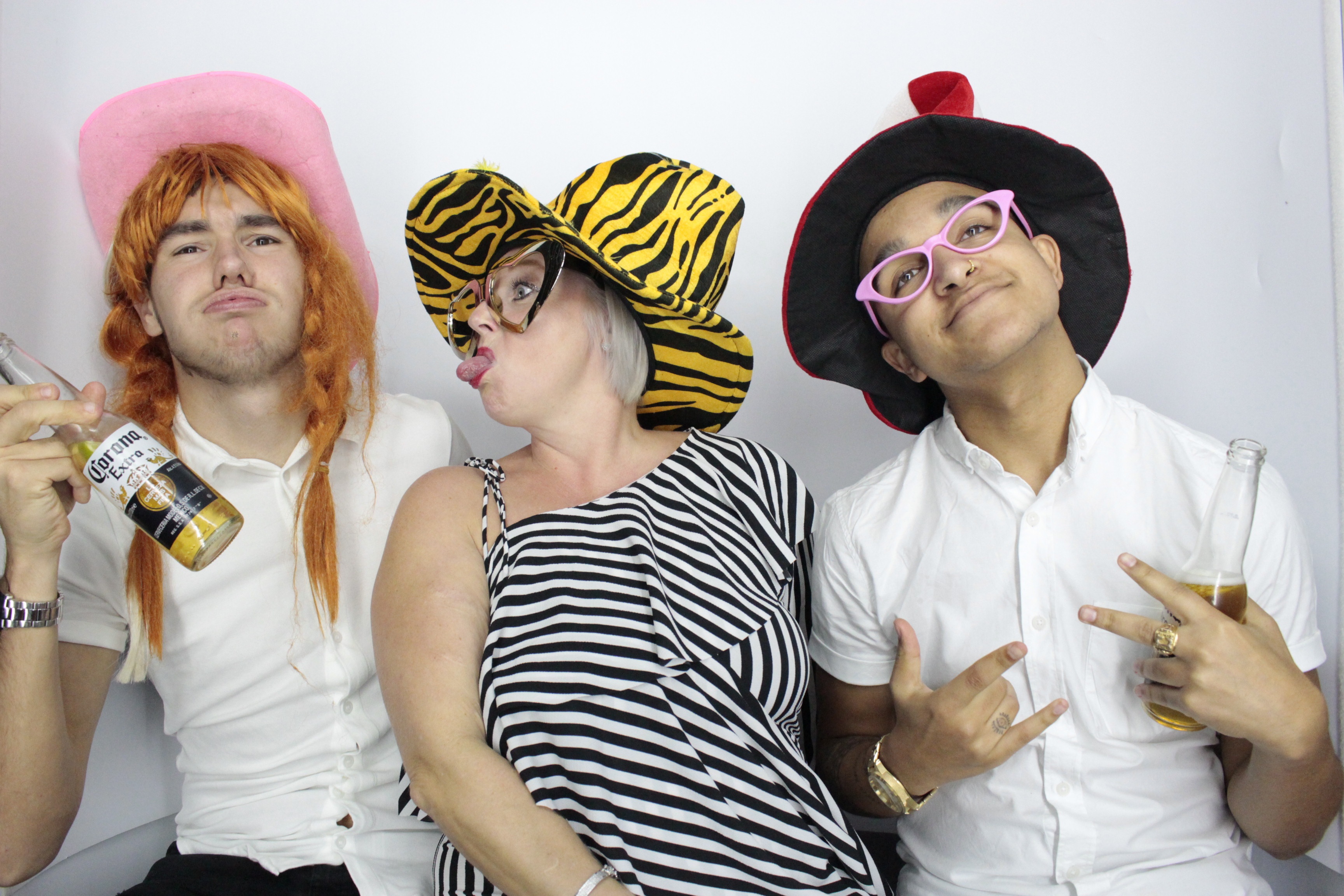 Sinead Byng 50th Birthday Party | View more photos from the event at gallery.myphotoboothexperience.co.uk/u/MyPhotoBoothExperienceLtd/Sinead-Byng-50th-Birthday-Party
